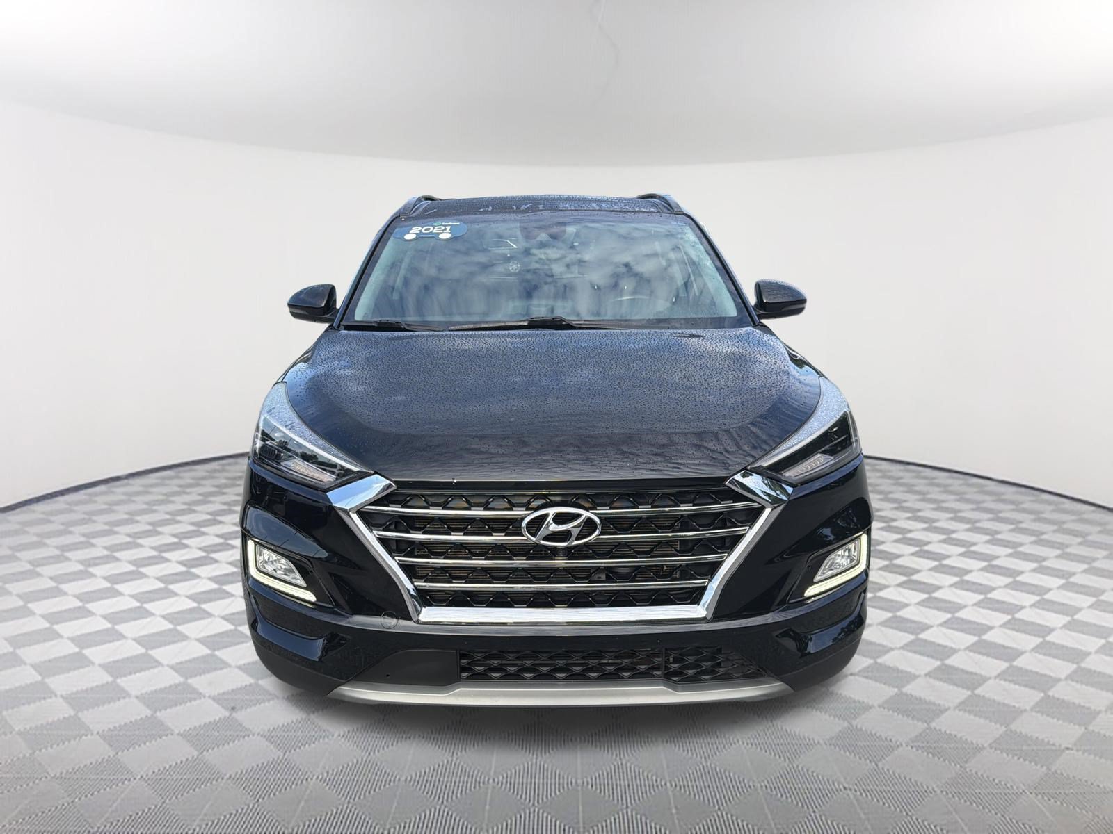 Used 2021 Hyundai Tucson Ultimate w/ Cargo Package FWD image 2