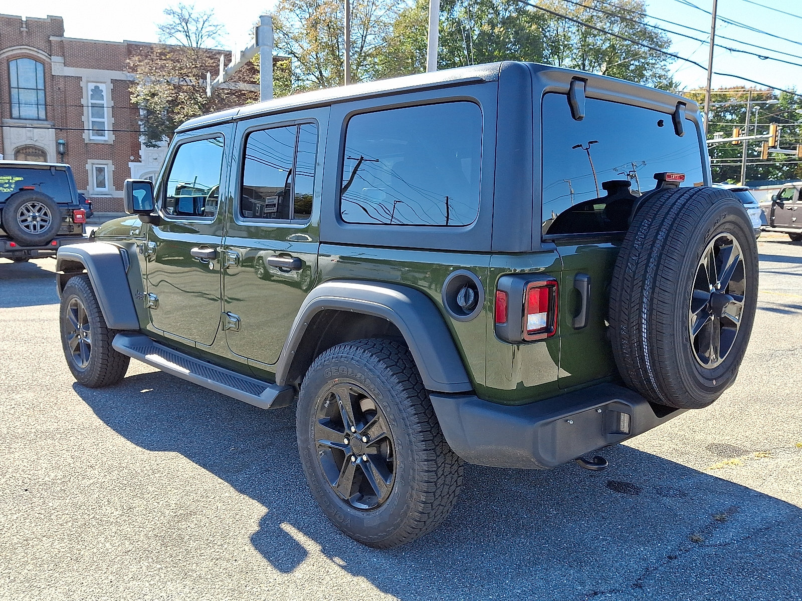 Used 2021 Jeep Wrangler Unlimited Sport w/ Cold Weather Group image 5