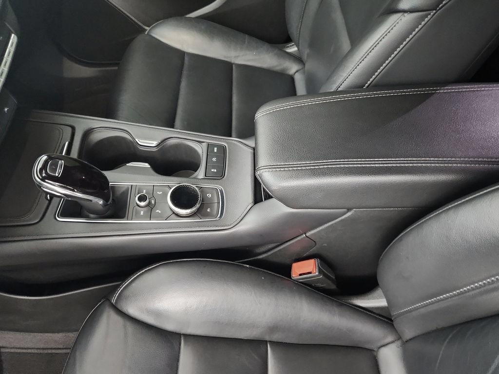 Used 2023 Cadillac XT4 Premium Luxury FWD image 31
