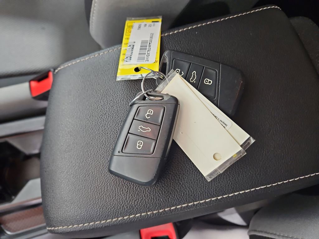 Certified 2023 Volkswagen Taos S image 29