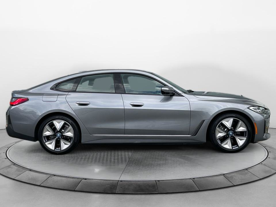 Used 2023 BMW i4 eDrive40 RWD image 8