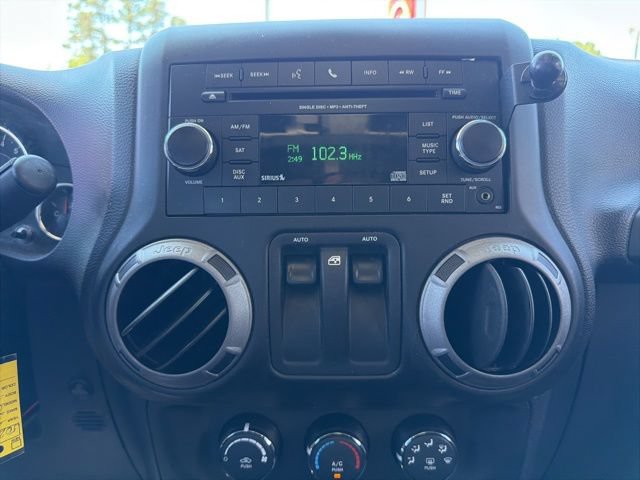 Used 2013 Jeep Wrangler Sport AWD/4WD image 24