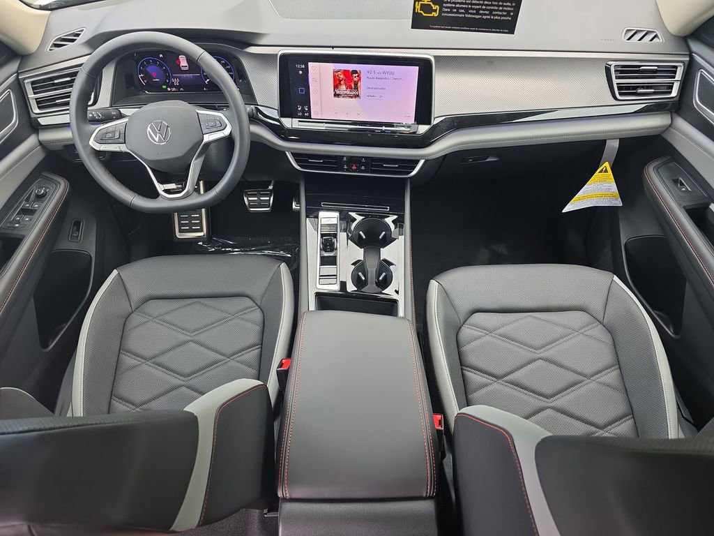 New 2026 Volkswagen Atlas Peak Edition image 13