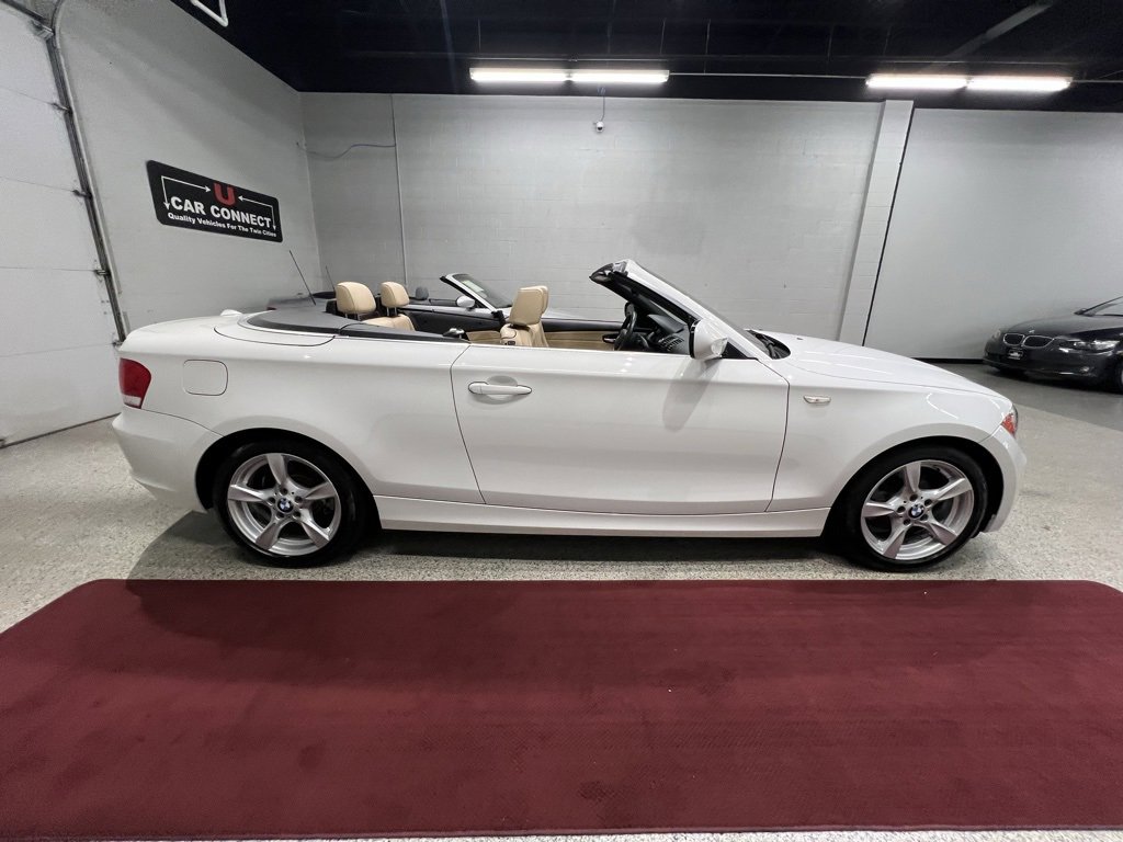 Used 2013 BMW 128i Convertible image 12