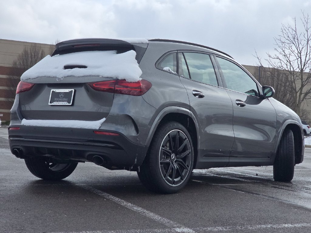 New 2026 Mercedes-Benz GLA 35 AMG 4MATIC image 14