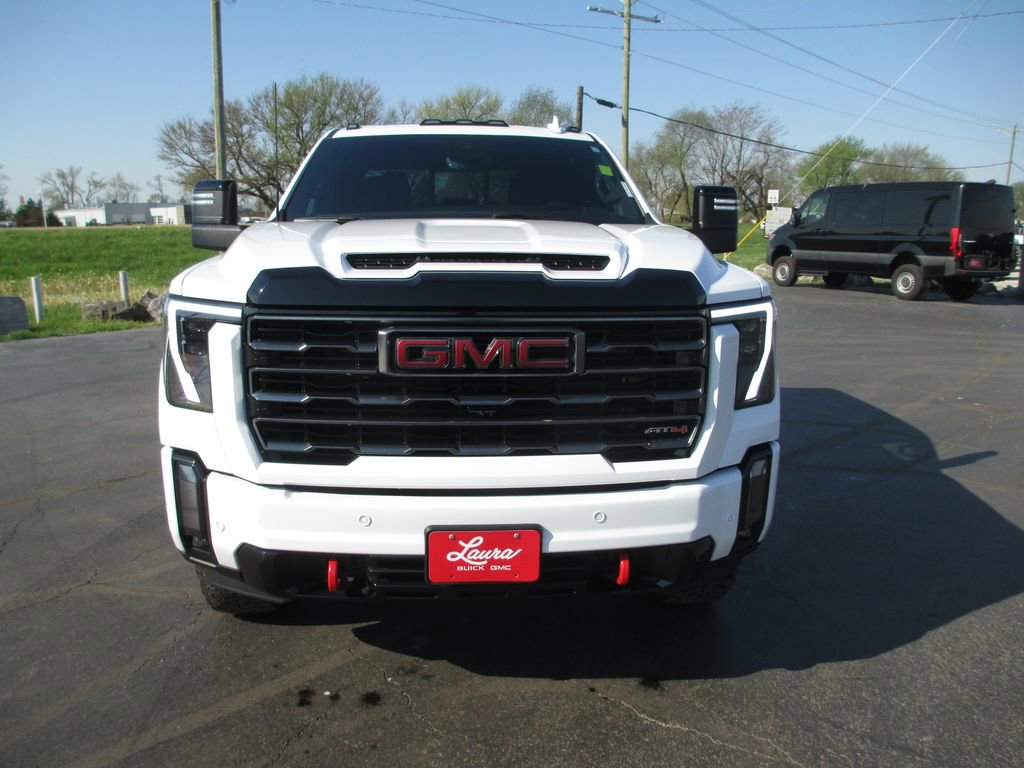 Used 2024 GMC Sierra 2500 AT4 w/ AT4 Premium Plus Package image 14