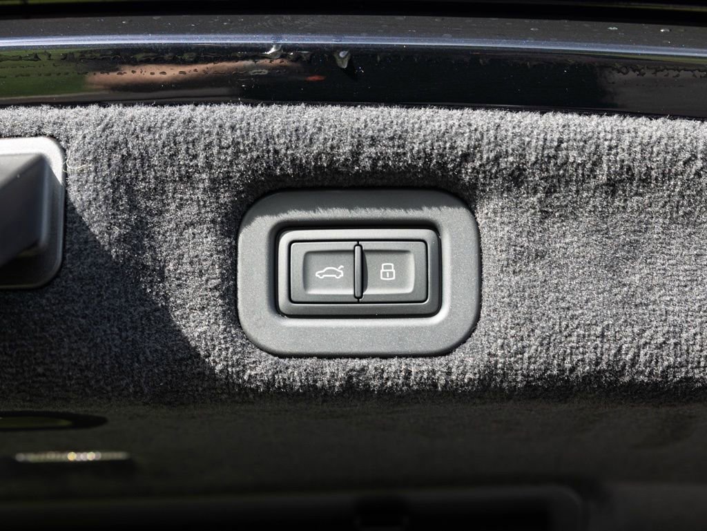 New 2026 Bentley Flying Spur Plug-In Hybrid AWD/4WD image 65