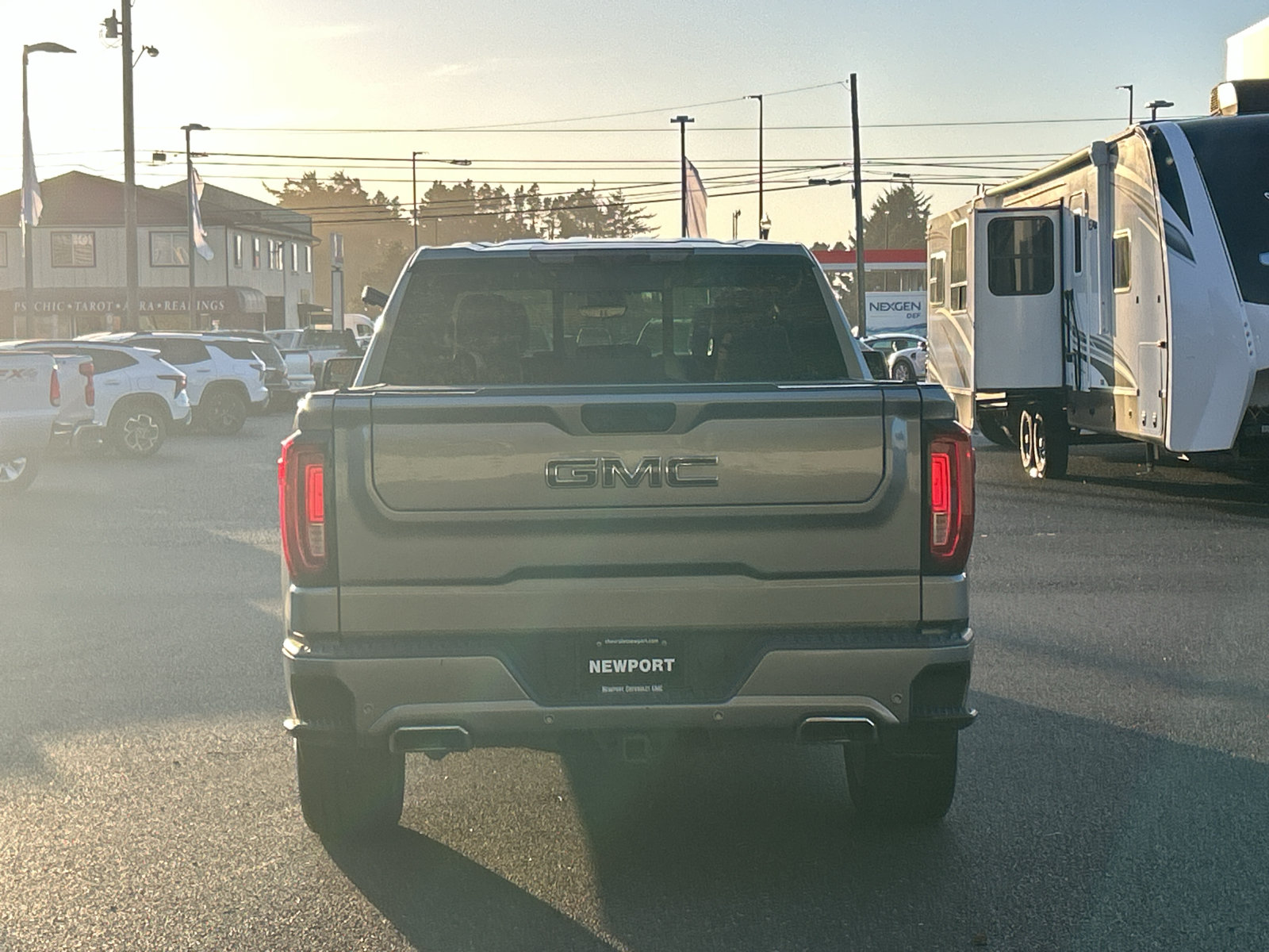 Used 2023 GMC Sierra 1500 Denali Ultimate AWD/4WD image 29