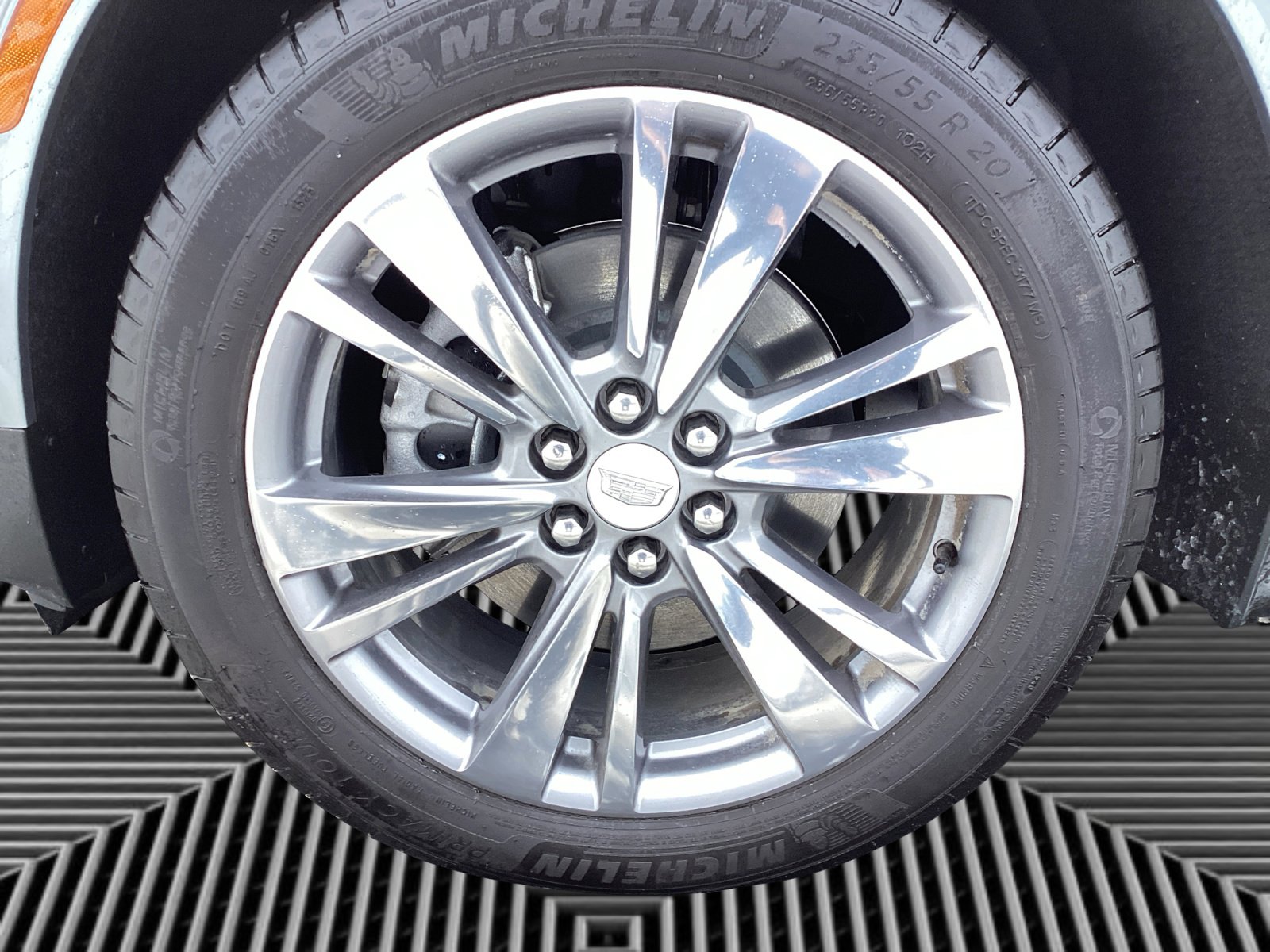 Used 2025 Cadillac XT5 Premium Luxury w/ Technology Package image 14