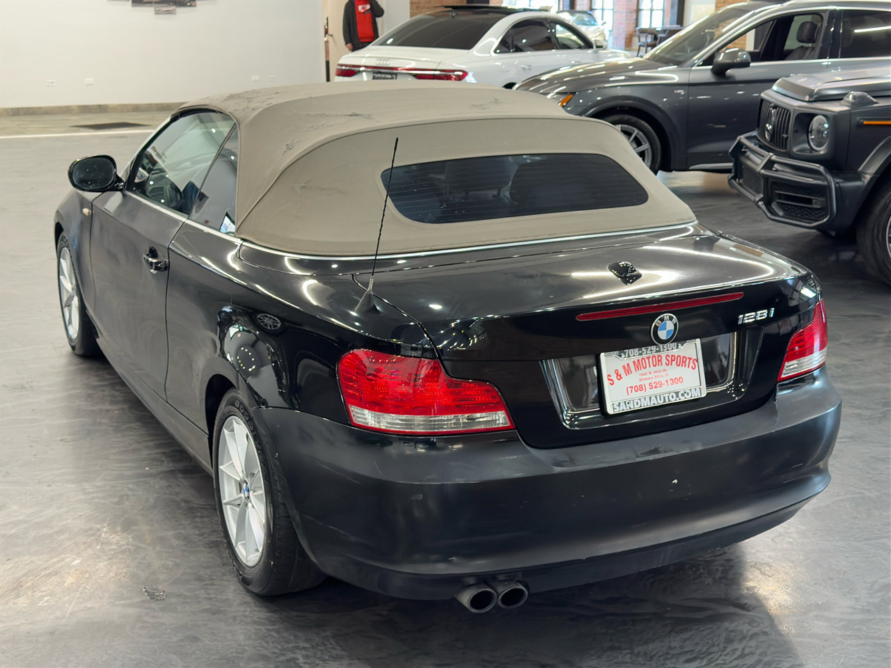 Used 2011 BMW 128i Convertible image 18