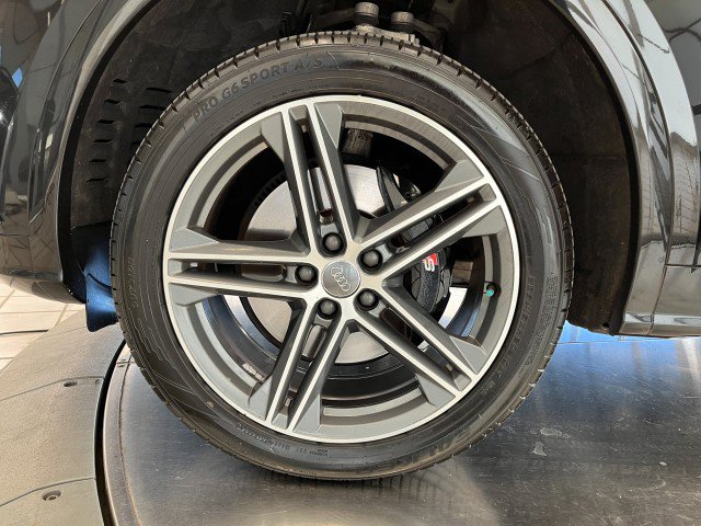 Used 2018 Audi SQ5 Premium Plus AWD/4WD image 41