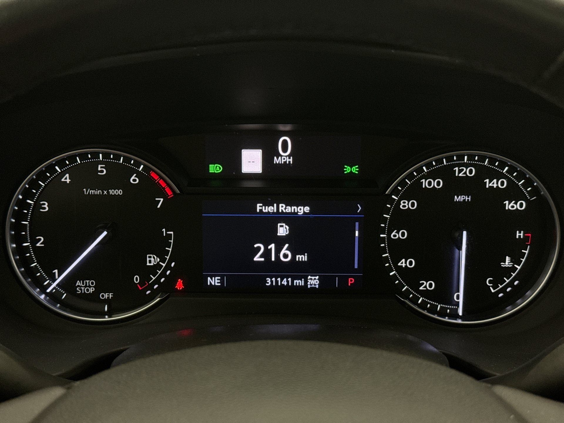Used 2023 Cadillac XT4 Luxury w/ Cold Weather Package AWD/4WD image 13