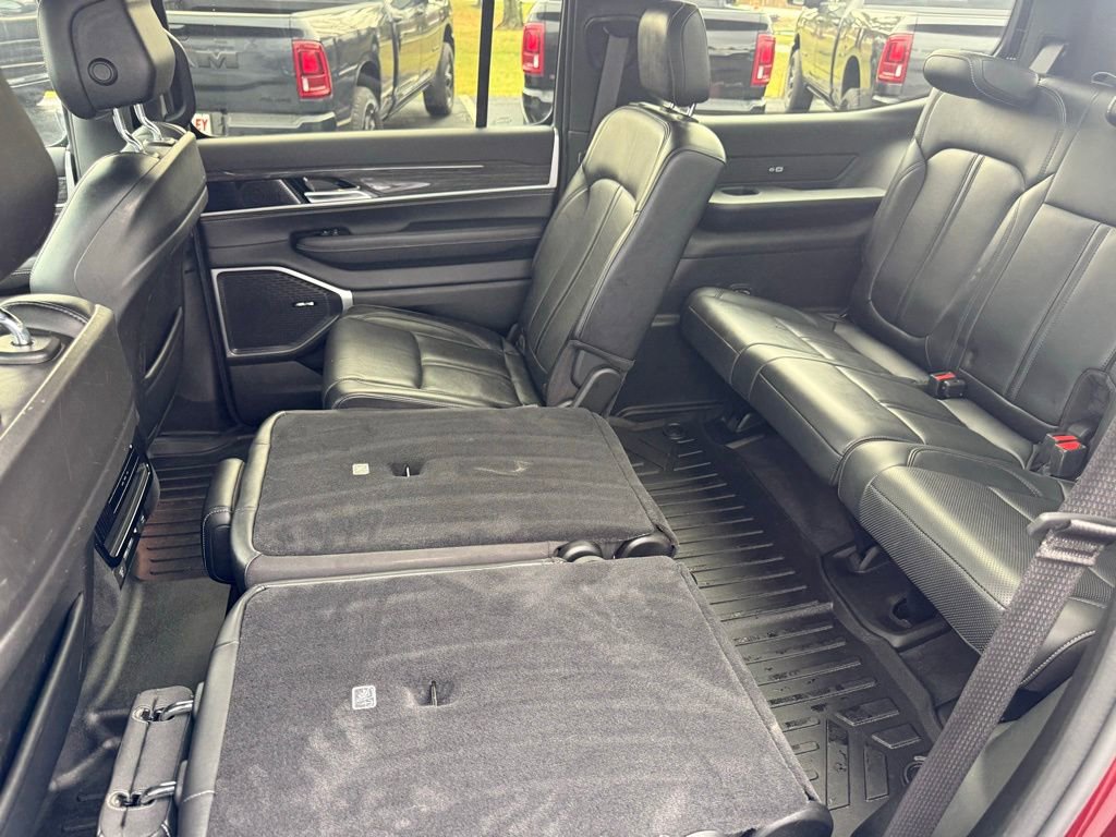 Used 2022 Jeep Wagoneer Series II w/ Premium Group I image 38