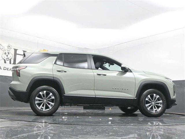 New 2026 Chevrolet Equinox LT w/ Convenience Package II image 31