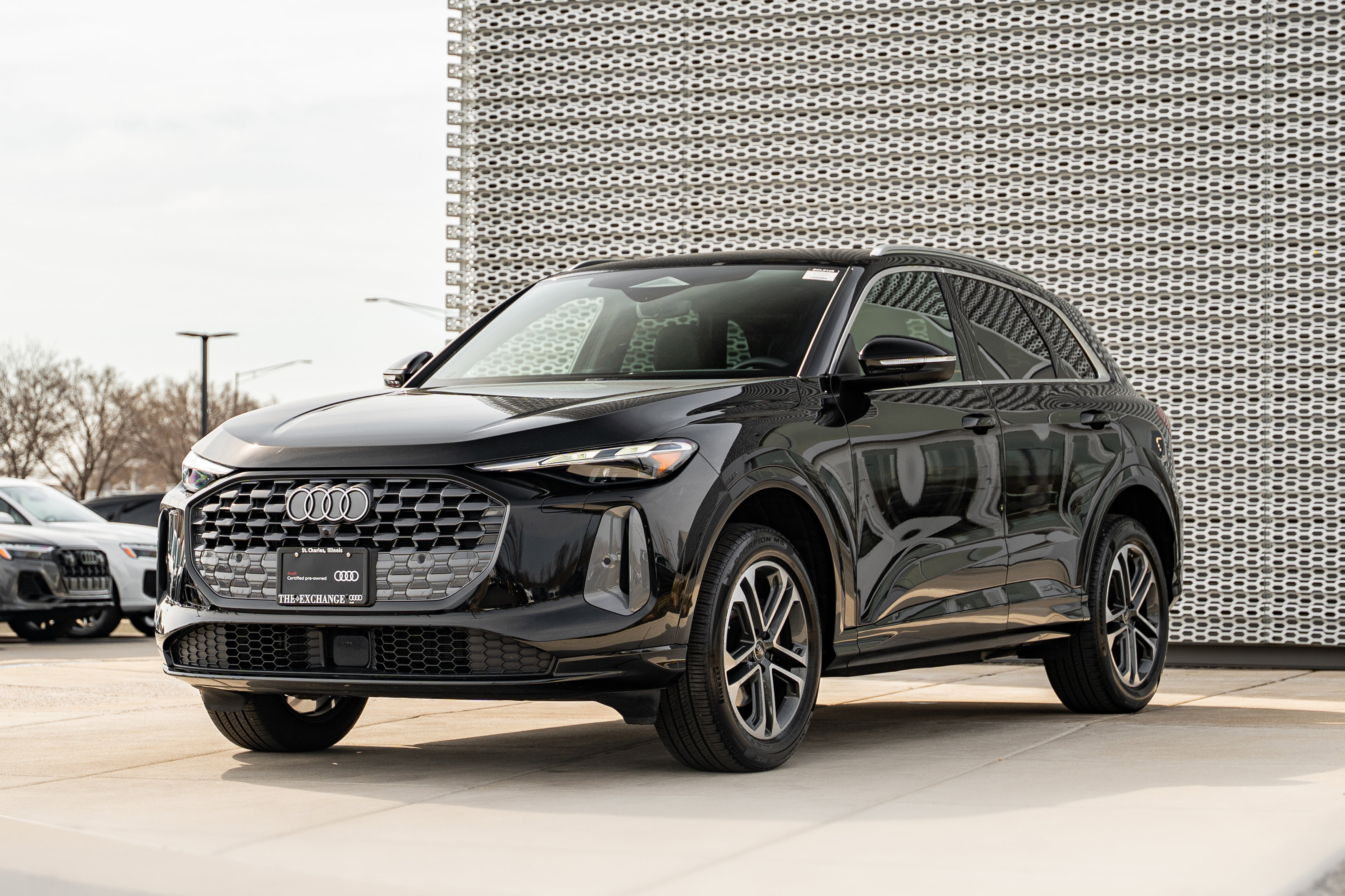 Certified 2025 Audi Q5 Premium w/ Convenience Package image 7