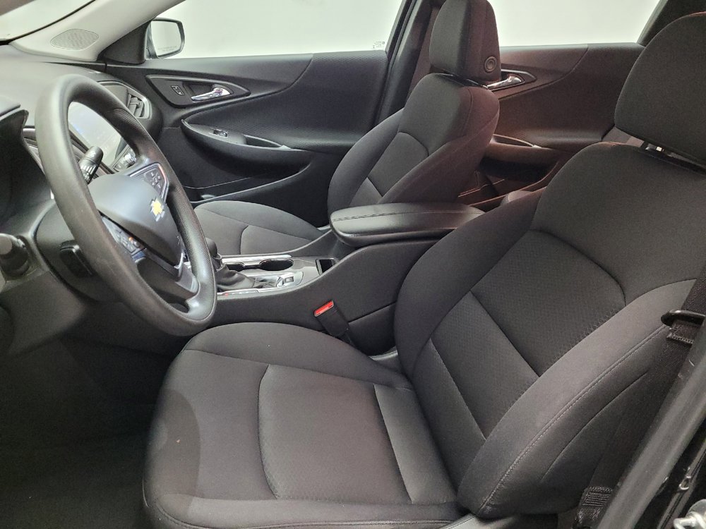 Used 2024 Chevrolet Malibu LT image 17