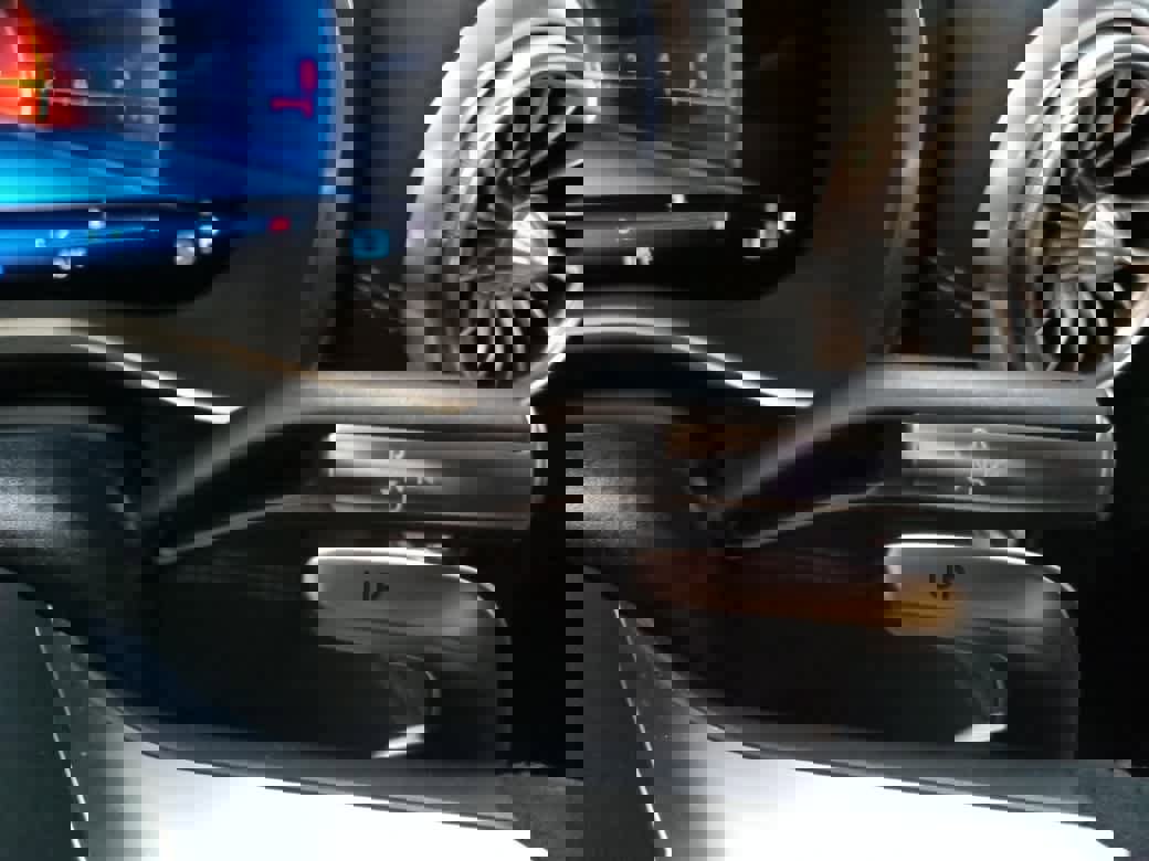 Used 2022 Mercedes-Benz SL 63 AMG 4MATIC image 32