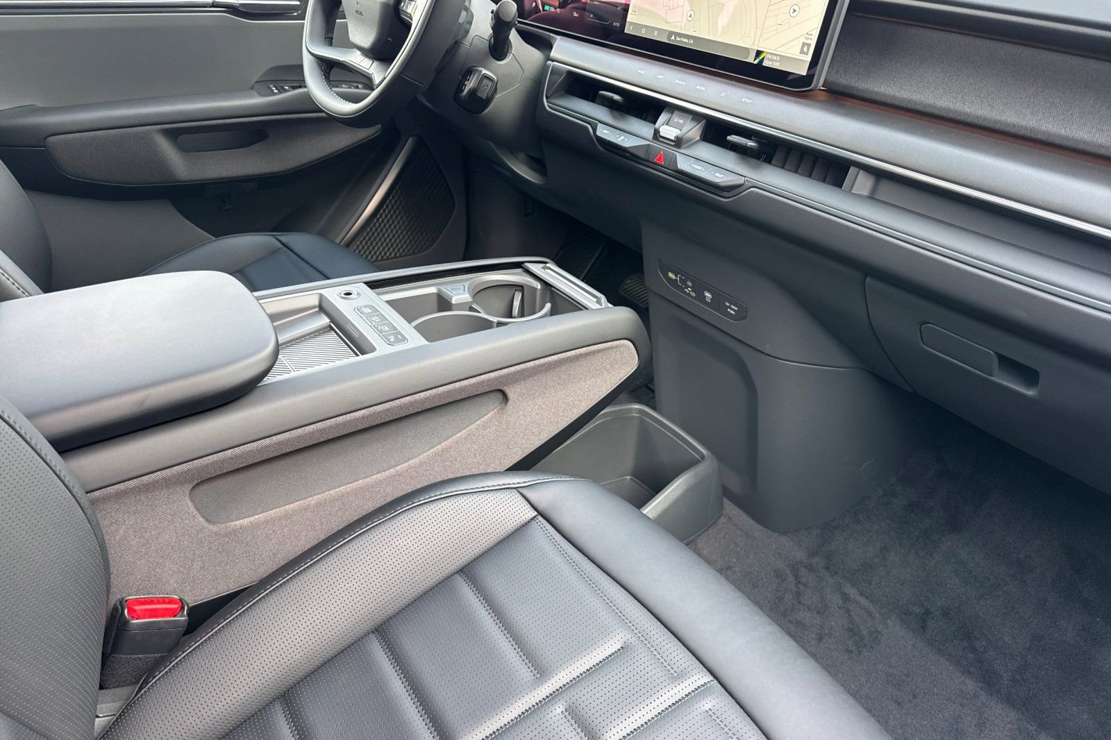 New 2026 Kia EV9 Land image 17