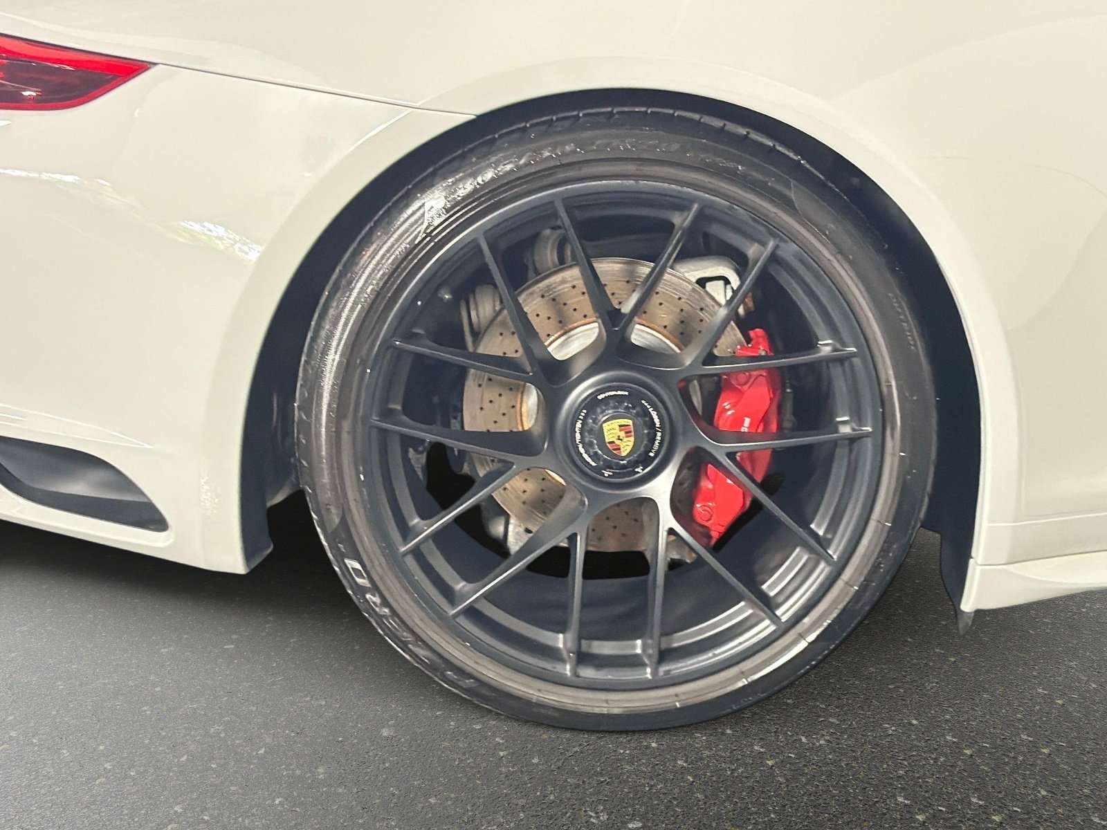 Used 2019 Porsche 911 Targa 4 GTS AWD/4WD image 19