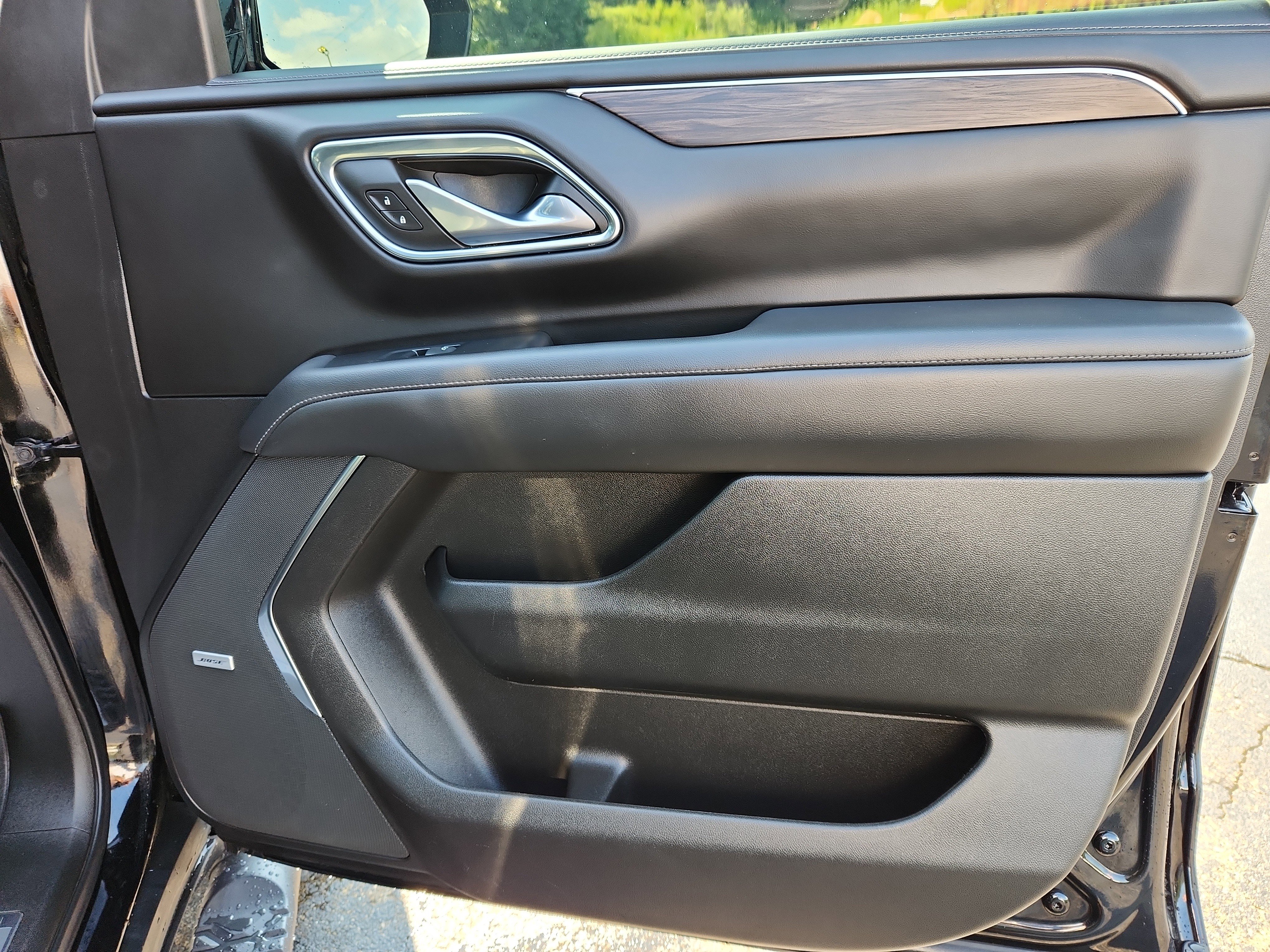 Used 2023 Chevrolet Suburban Z71 w/ Z71 Off-Road Package image 53