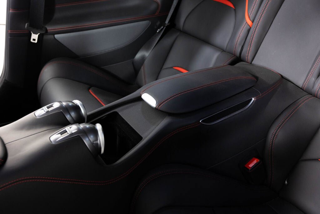 Certified 2019 Ferrari GTC4Lusso T RWD image 57