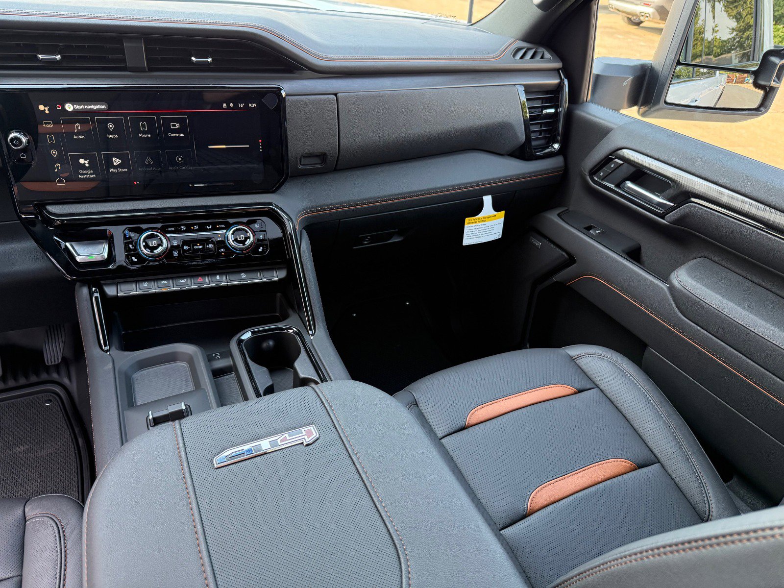 New 2026 GMC Sierra 2500 AT4 w/ AT4 Premium Plus Package image 19