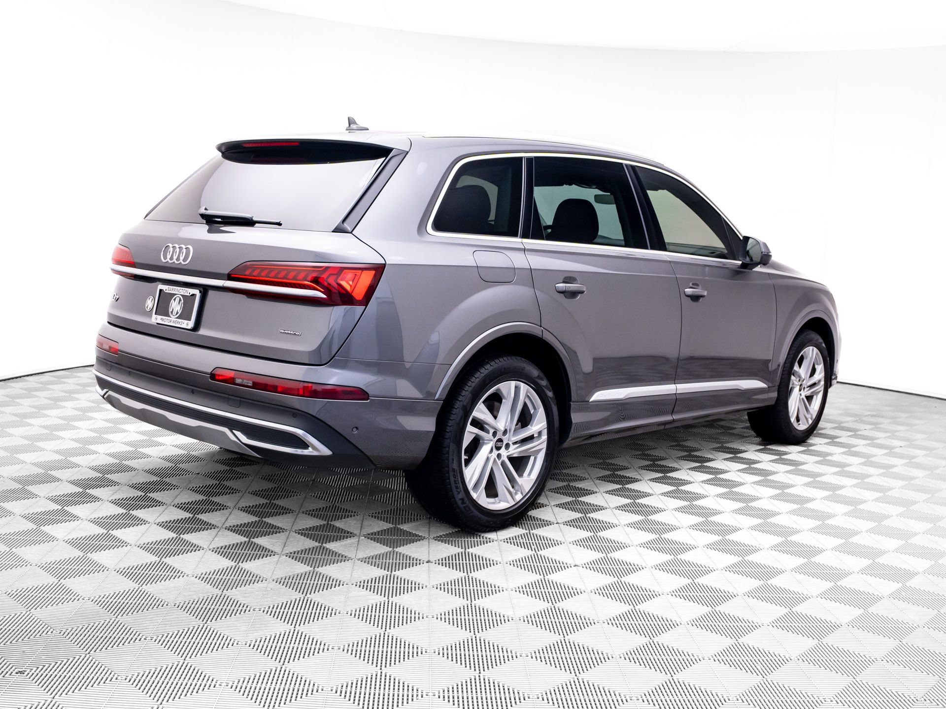 Used 2024 Audi Q7 3.0T Premium Plus AWD/4WD image 5
