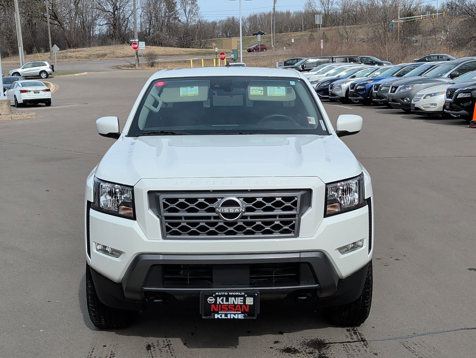 Used 2024 Nissan Frontier SV w/ SV Convenience Package image 8