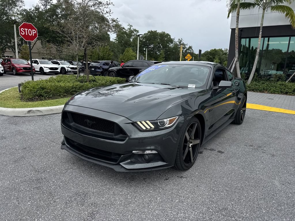 Used 2016 Ford Mustang GT w/ Black Accent Package RWD image 9