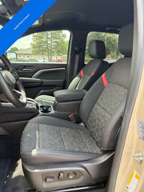 Used 2023 Chevrolet Colorado Z71 w/ Z71 Convenience Package 2 AWD/4WD image 13