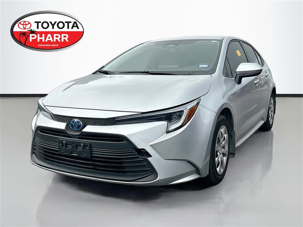 Used 2025 Toyota Corolla LE image 1