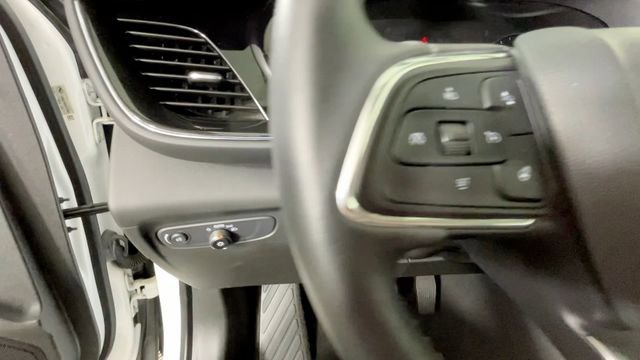 Used 2022 Buick Envision Preferred FWD image 22