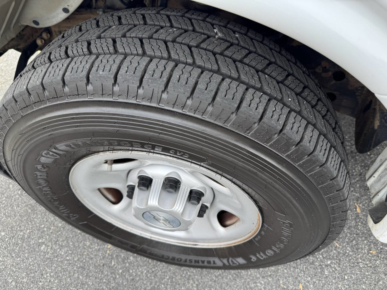 Used 2019 Chevrolet Express 3500 LS RWD image 17