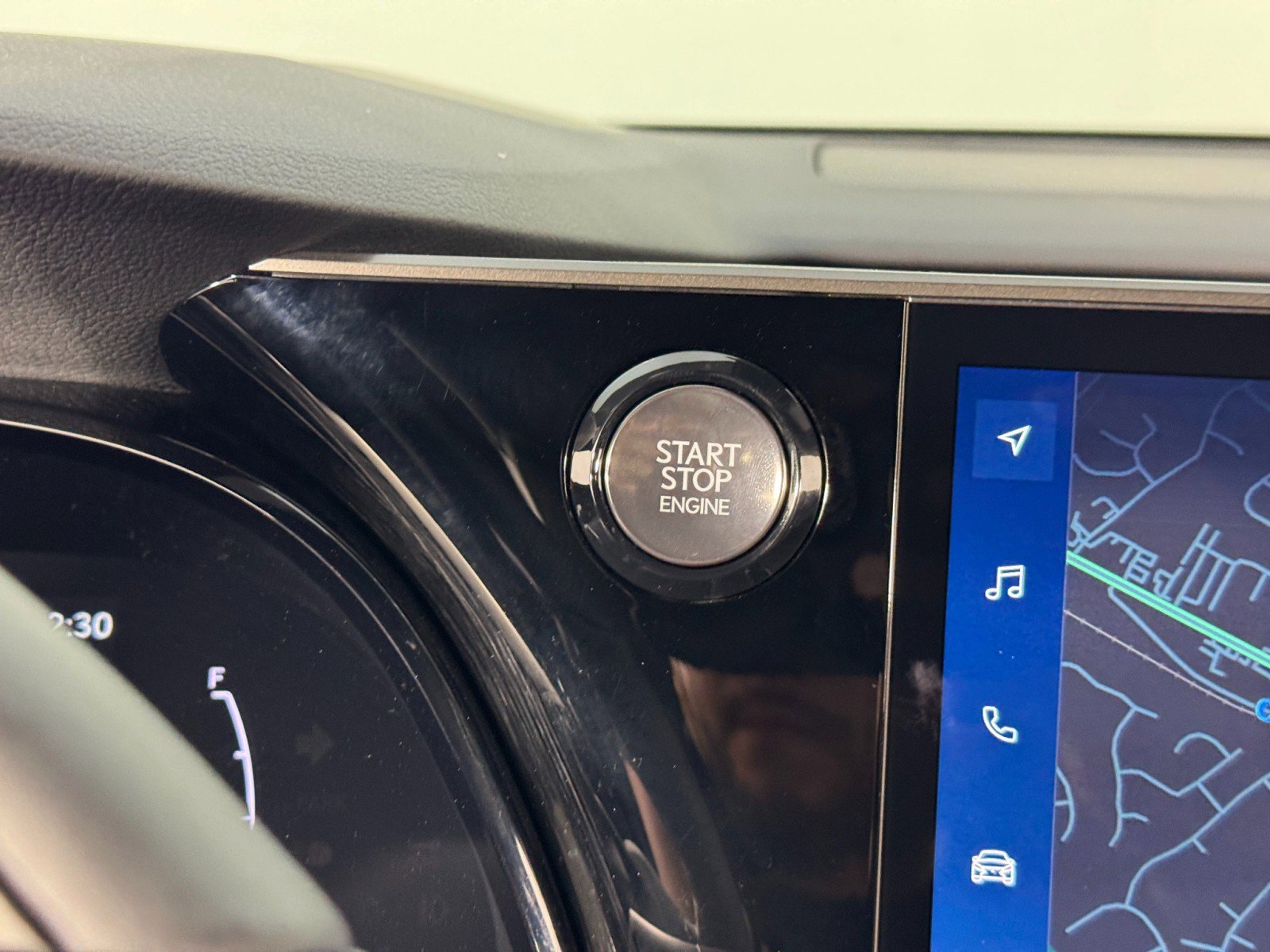 Used 2023 Lexus RX 350 Luxury w/ Cold Area Package image 26