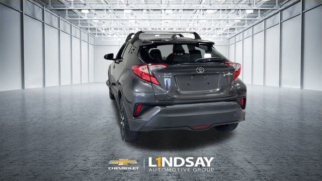 Used 2019 Toyota C-HR Limited image 8