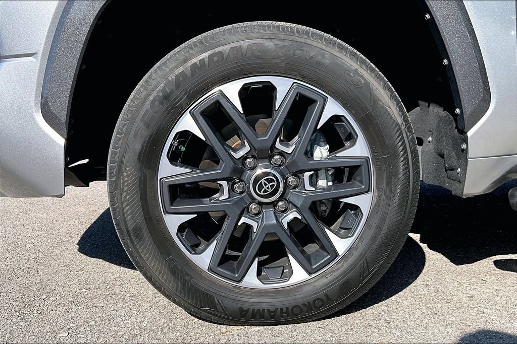 Used 2023 Toyota Tundra Limited RWD image 11