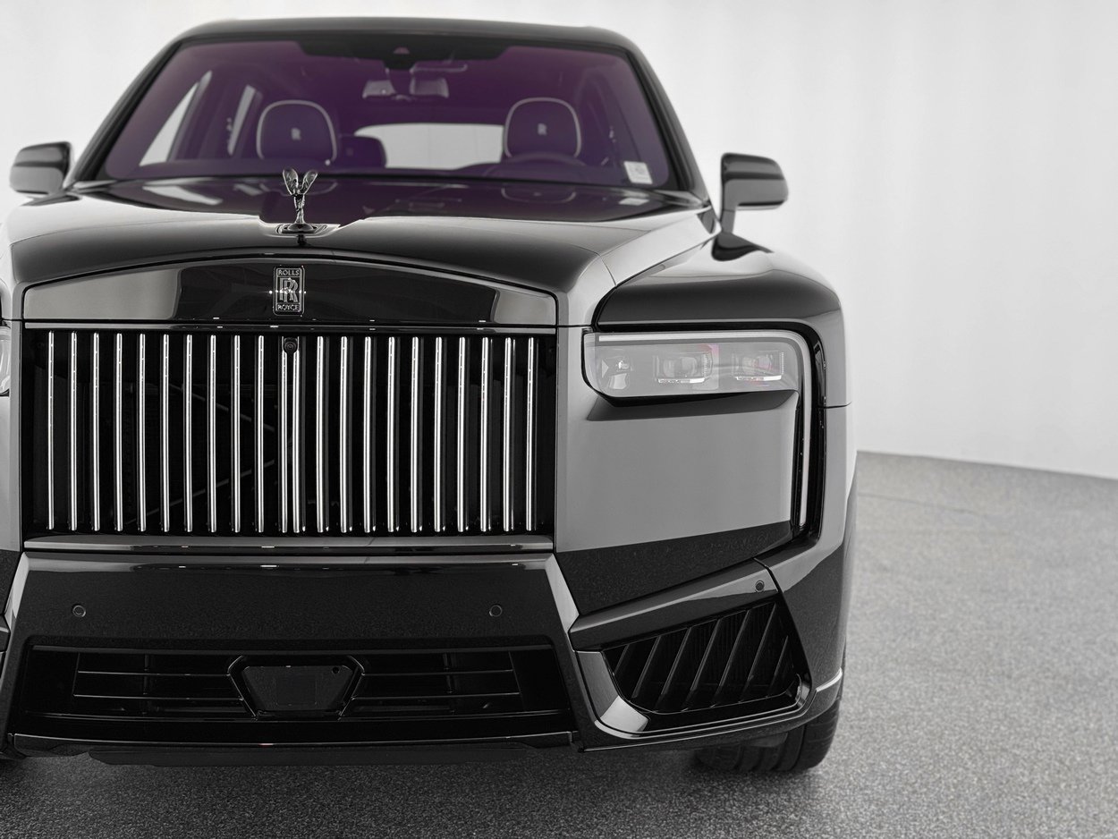 New 2026 Rolls-Royce Cullinan Black Badge AWD/4WD image 49