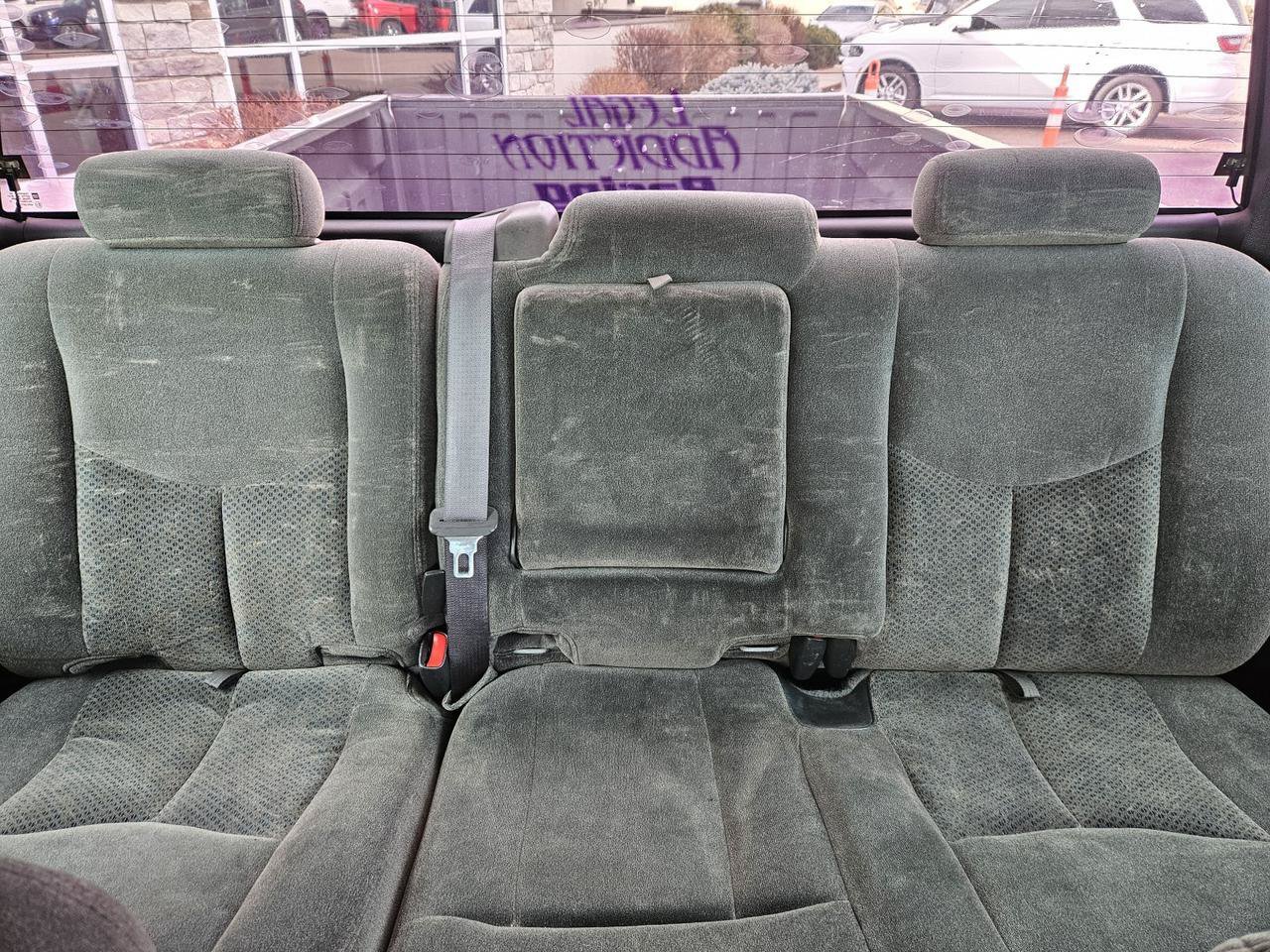 Used 2005 Chevrolet Silverado 2500 LS w/ Heavy-Duty Power Package AWD/4WD image 19