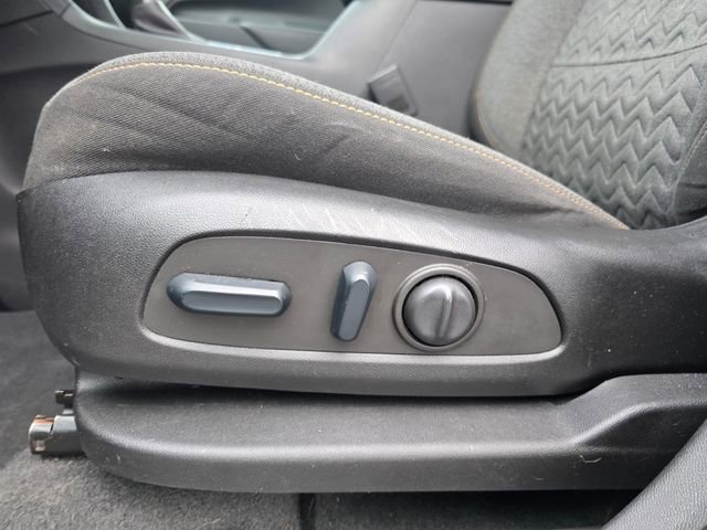 Used 2022 Chevrolet Equinox LT image 9