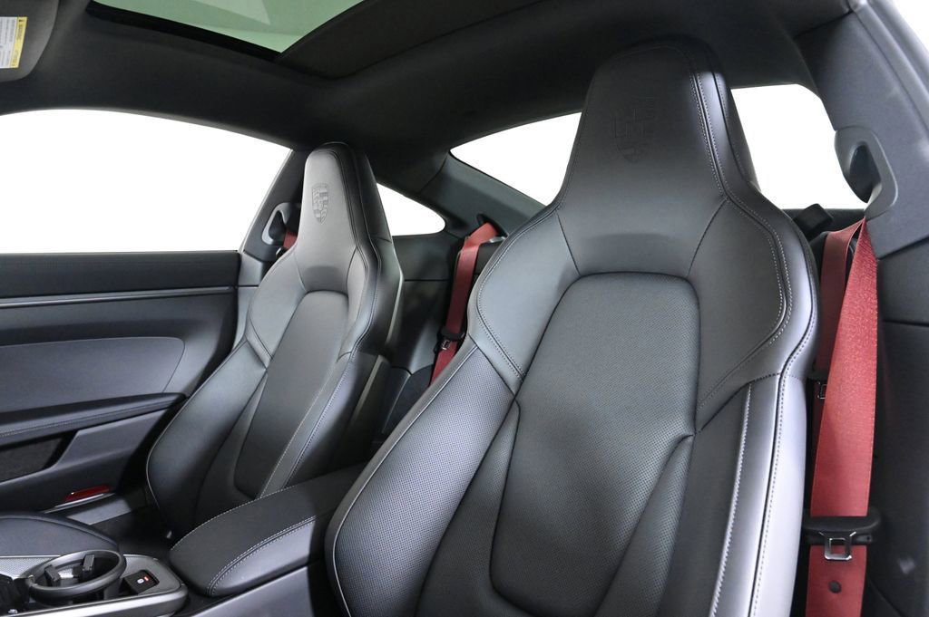 Used 2026 Porsche 911 Carrera S image 5