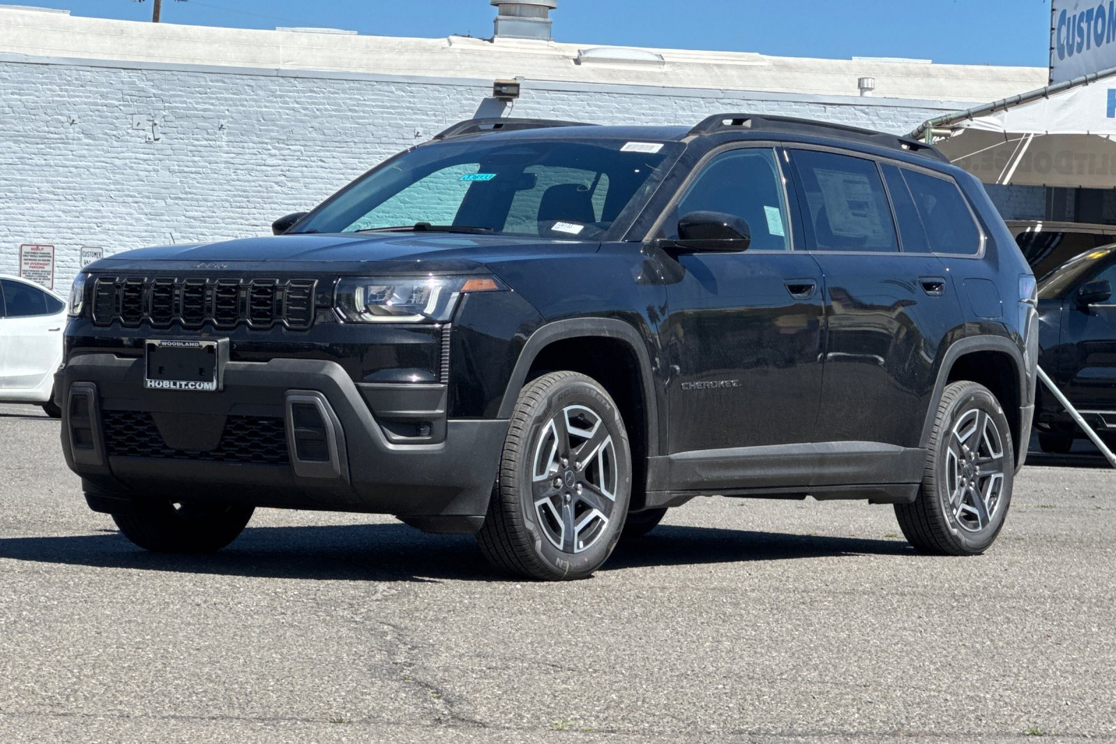 New 2026 Jeep Cherokee Laredo AWD/4WD image 7
