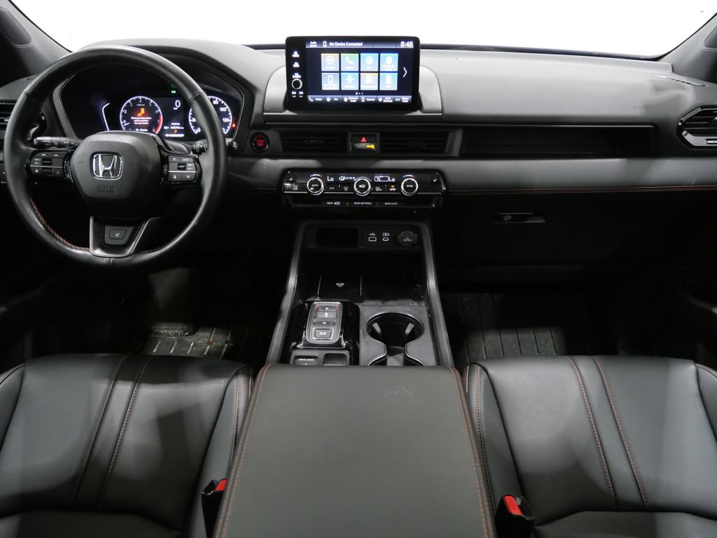 Used 2024 Honda Pilot TrailSport image 7