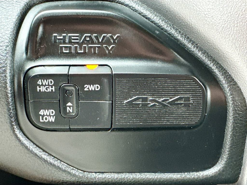 Used 2022 RAM 2500 Big Horn AWD/4WD image 19