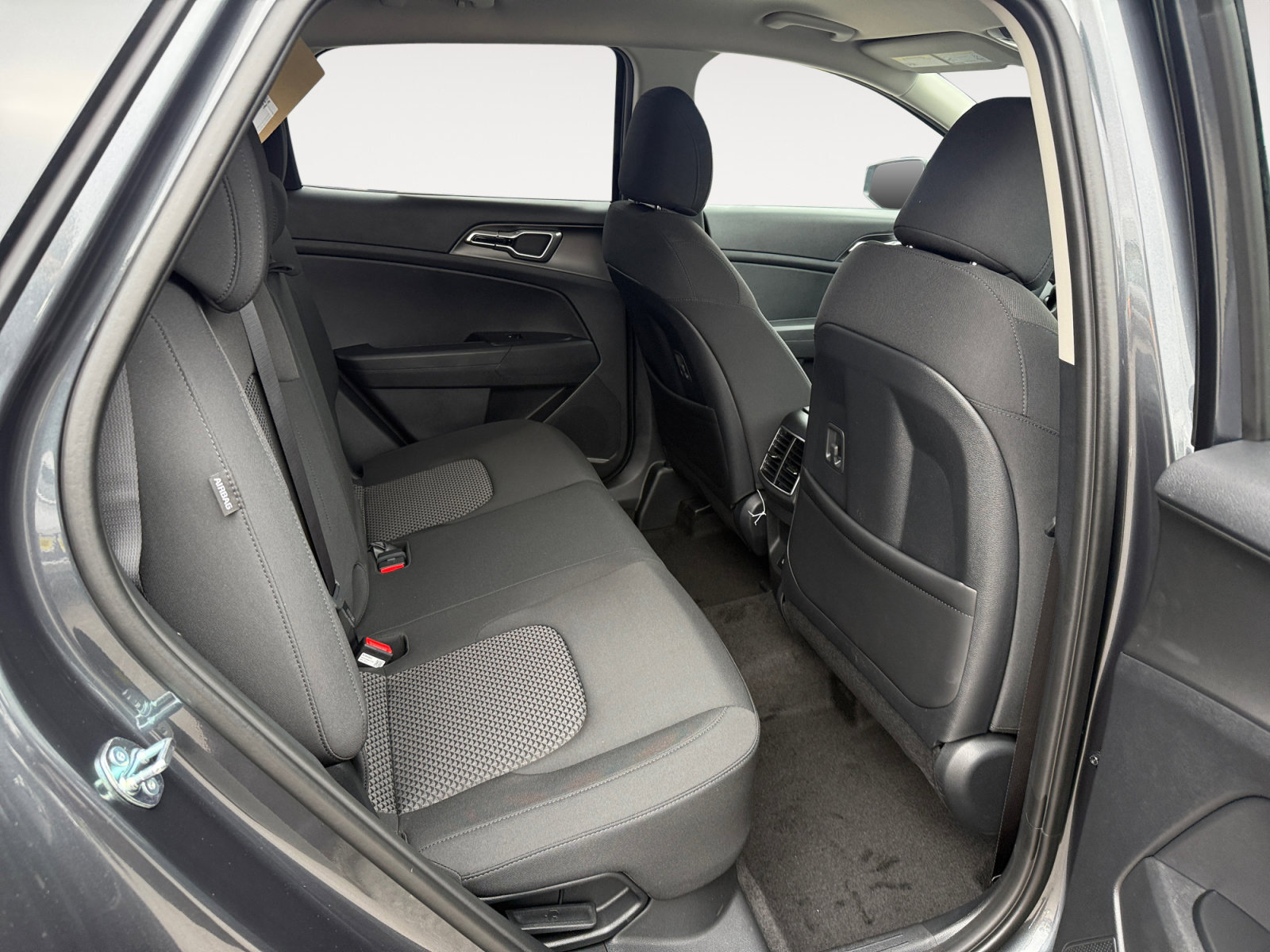 New 2027 Kia Sportage S AWD/4WD image 18