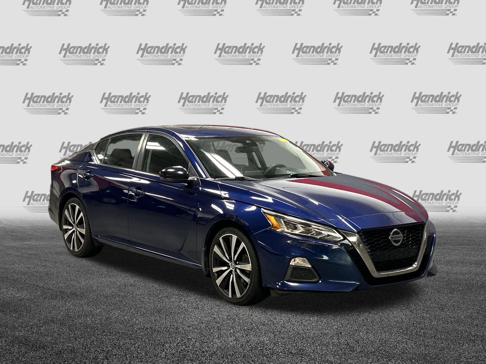 Used 2021 Nissan Altima 2.5 SR w/ SR Premium Package FWD video 2