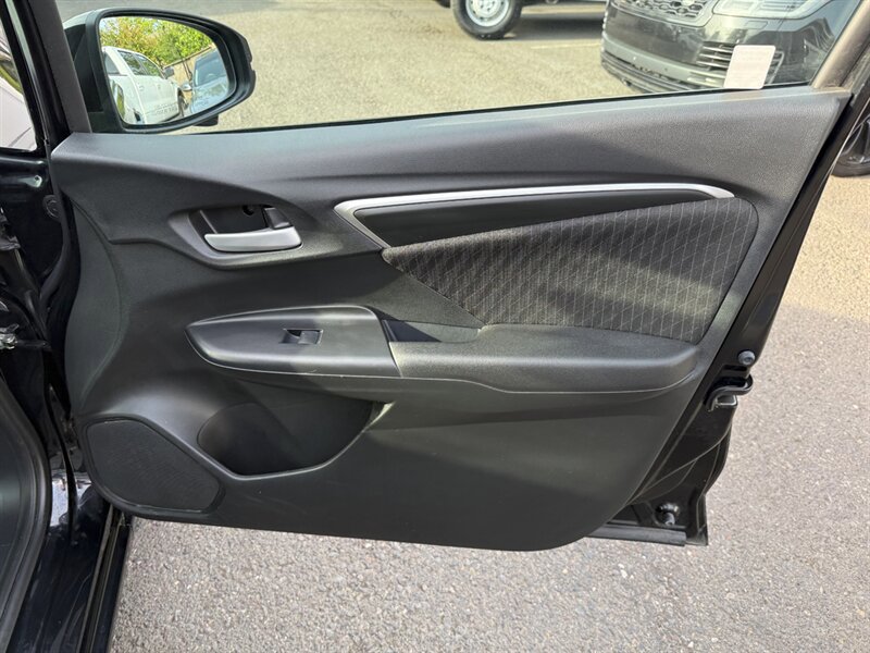 Used 2020 Honda Fit EX image 18