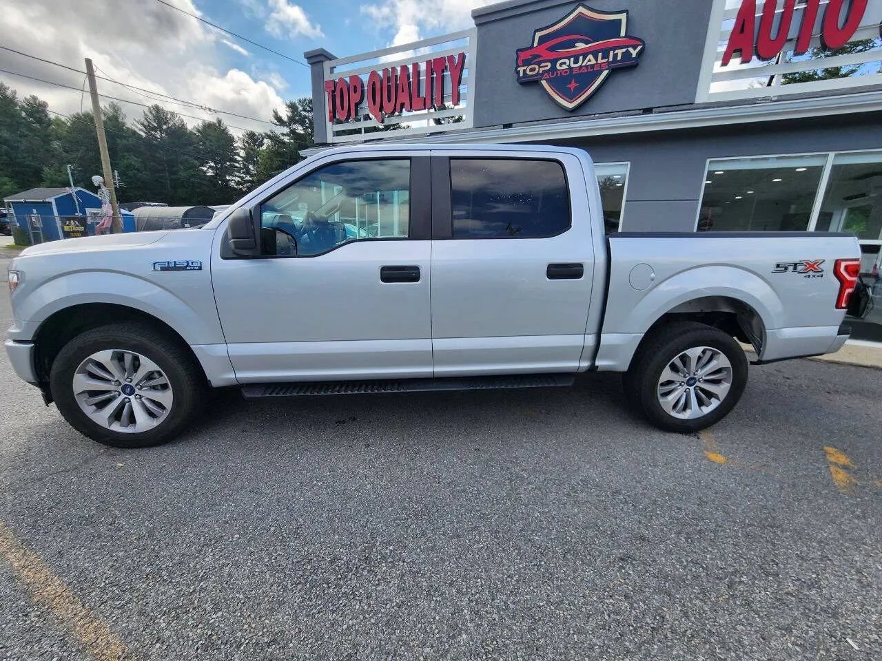 Used 2018 Ford F150 XL w/ Equipment Group 101A Mid AWD/4WD image 7