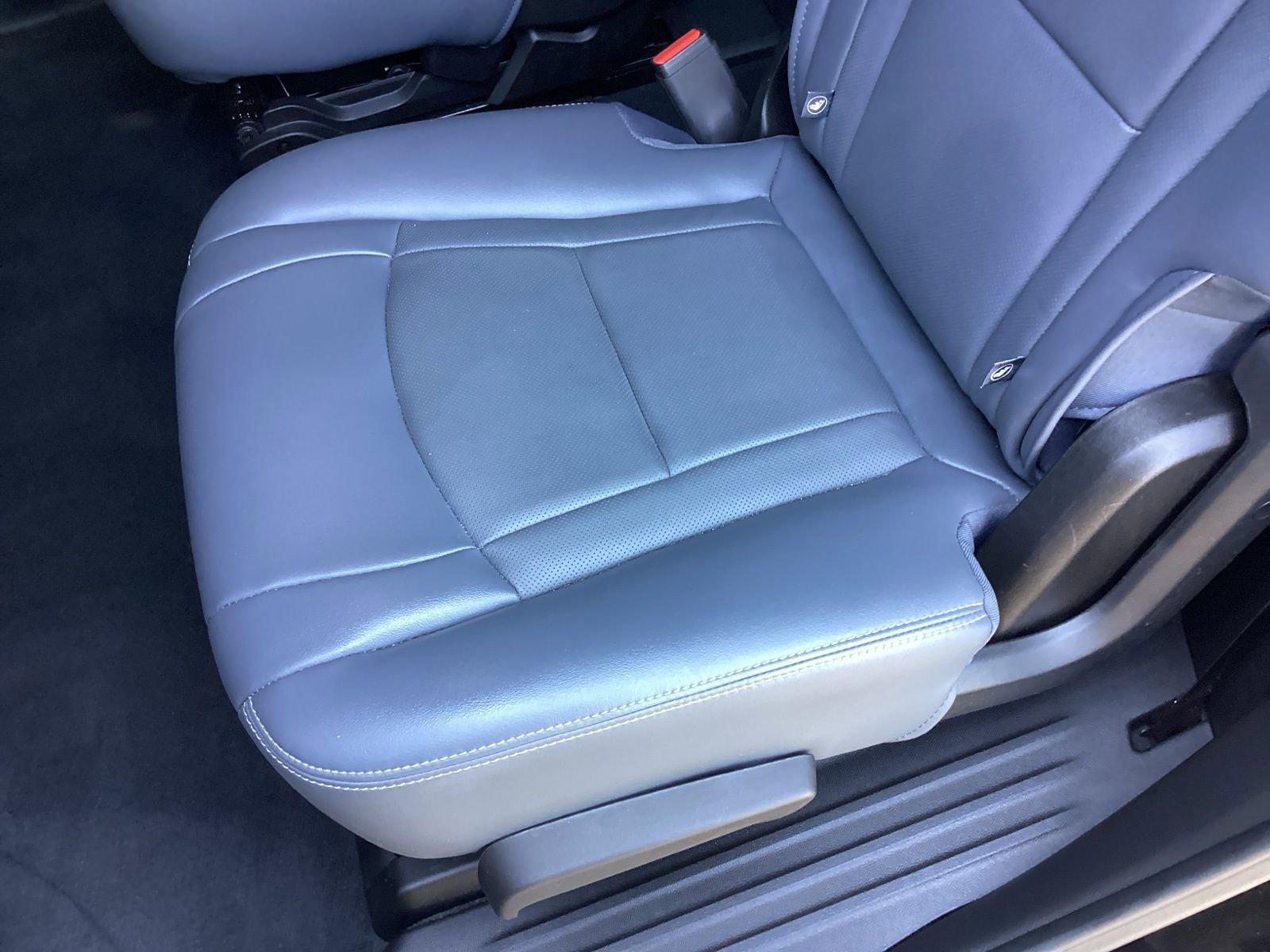 Used 2024 Buick Enclave Premium image 14