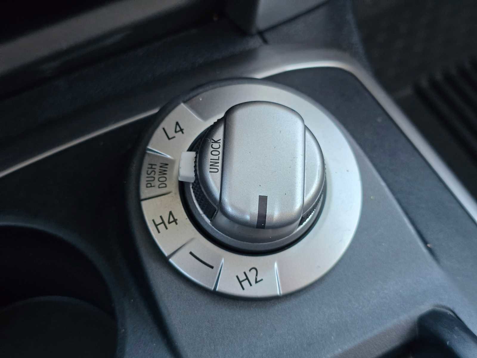 Used 2018 Toyota 4Runner SR5 Premium image 33