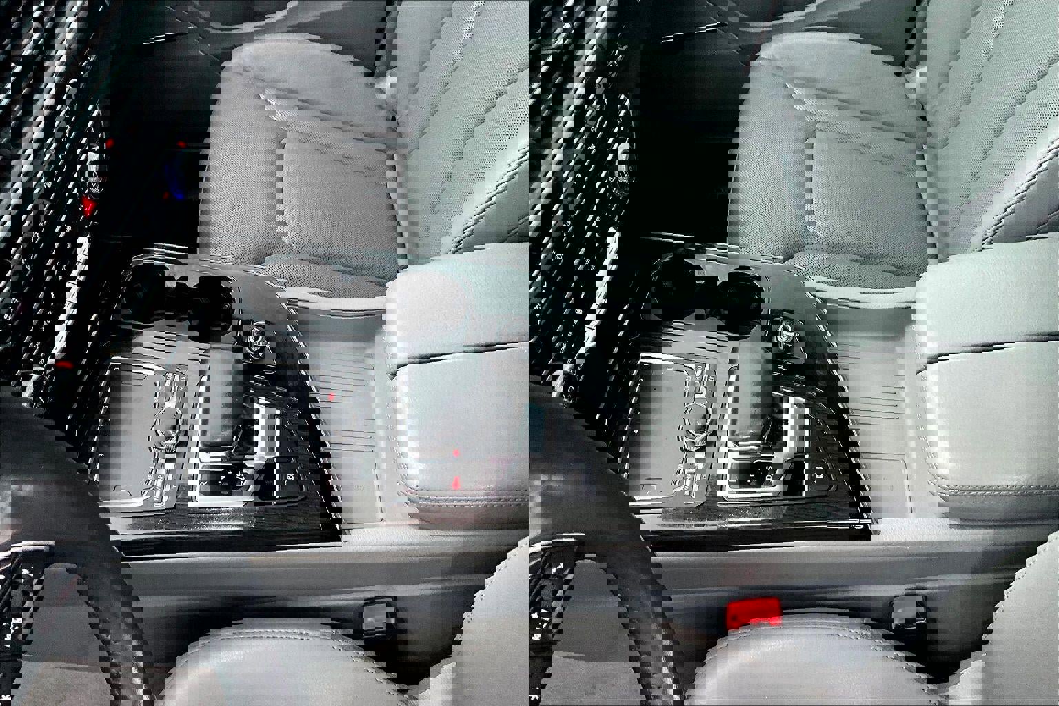 Used 2019 Audi Q7 3.0T Prestige AWD/4WD image 16